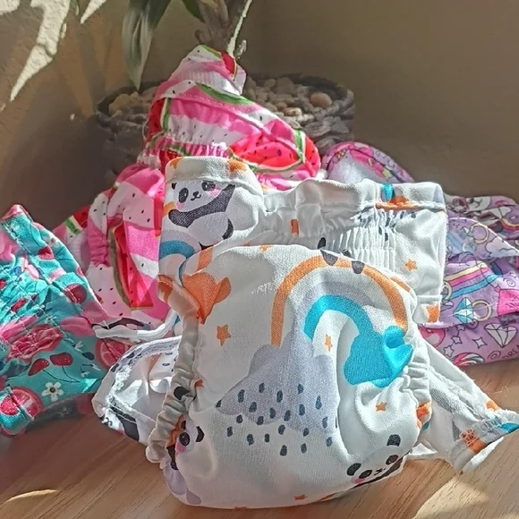 Colorful Patterned Dog Diapers - Picture 2 of 13